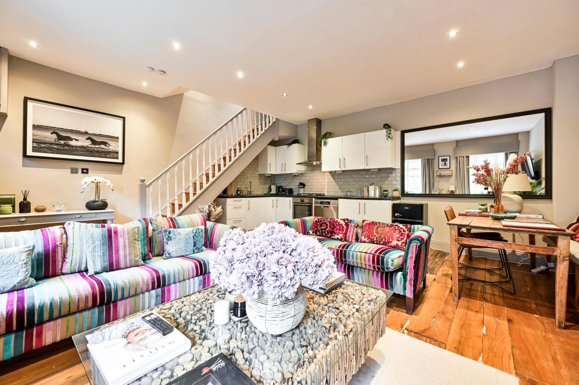 דירות לונדון Magnificent 2 Bed Hyde Park Mews House מראה חיצוני תמונה